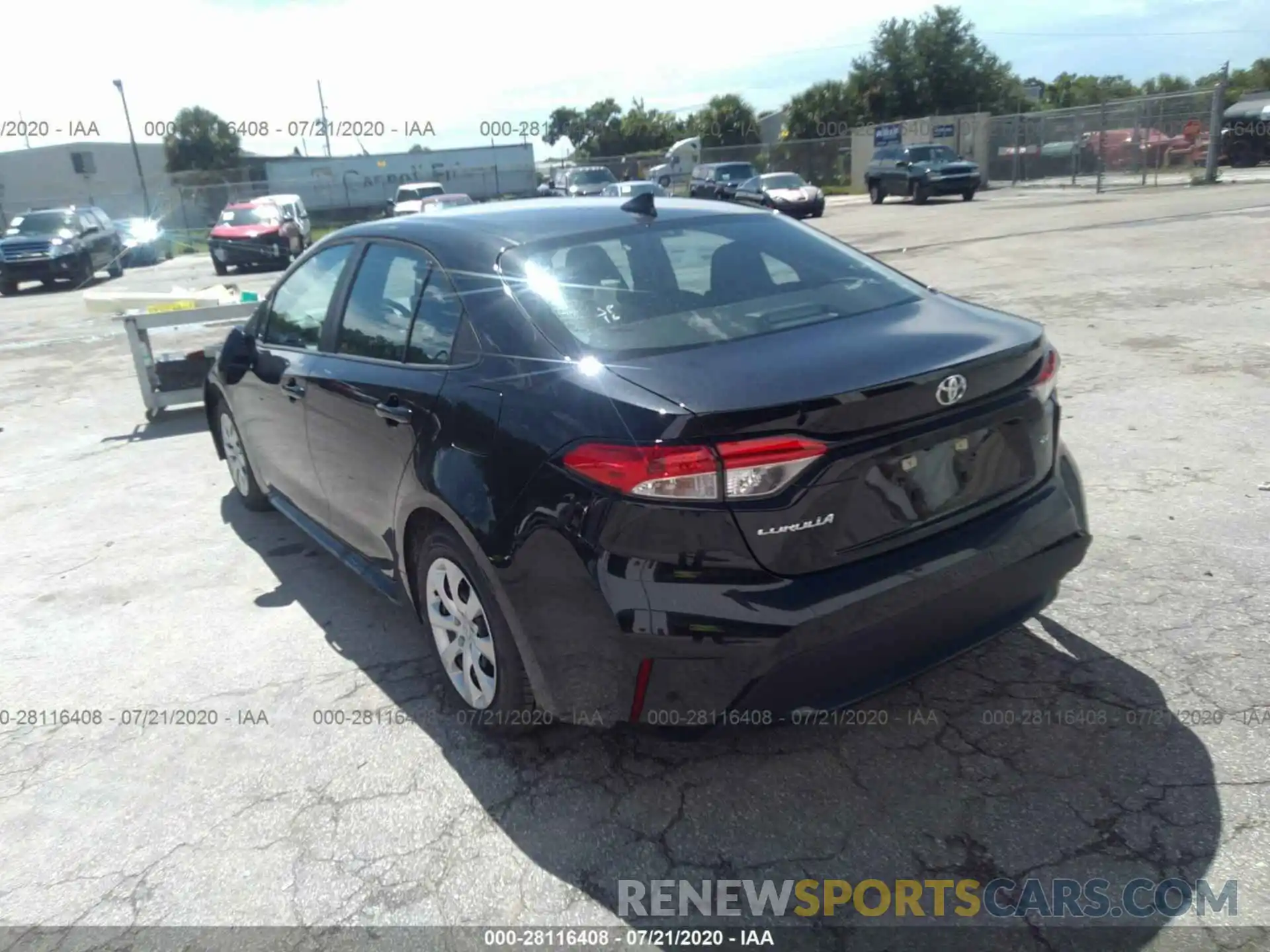 3 Photograph of a damaged car 5YFEPRAE0LP118320 TOYOTA COROLLA 2020