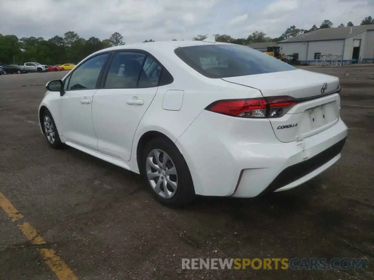 3 Photograph of a damaged car 5YFEPRAE0LP118544 TOYOTA COROLLA 2020