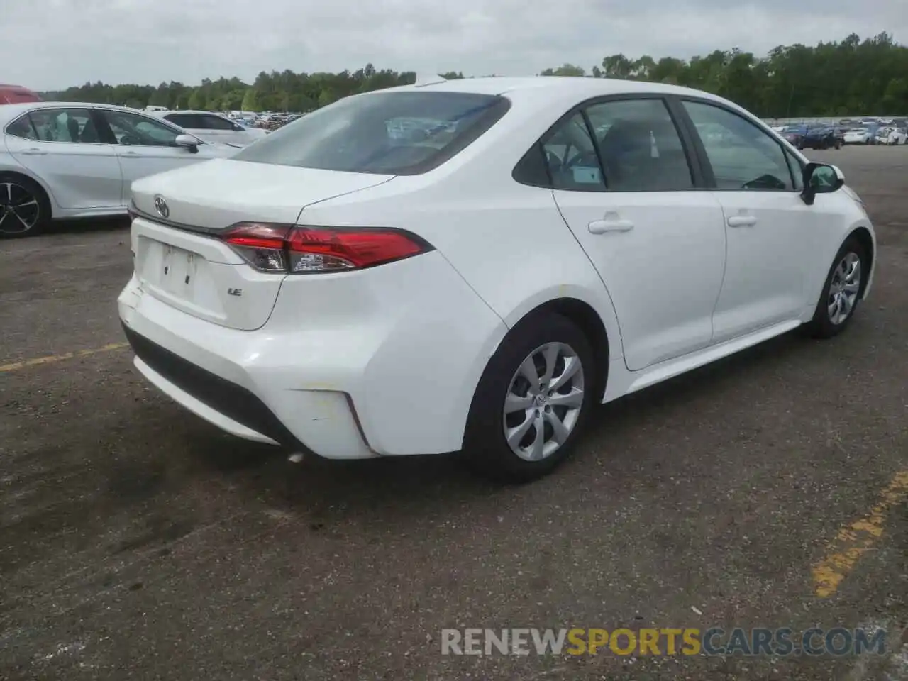 4 Photograph of a damaged car 5YFEPRAE0LP118544 TOYOTA COROLLA 2020