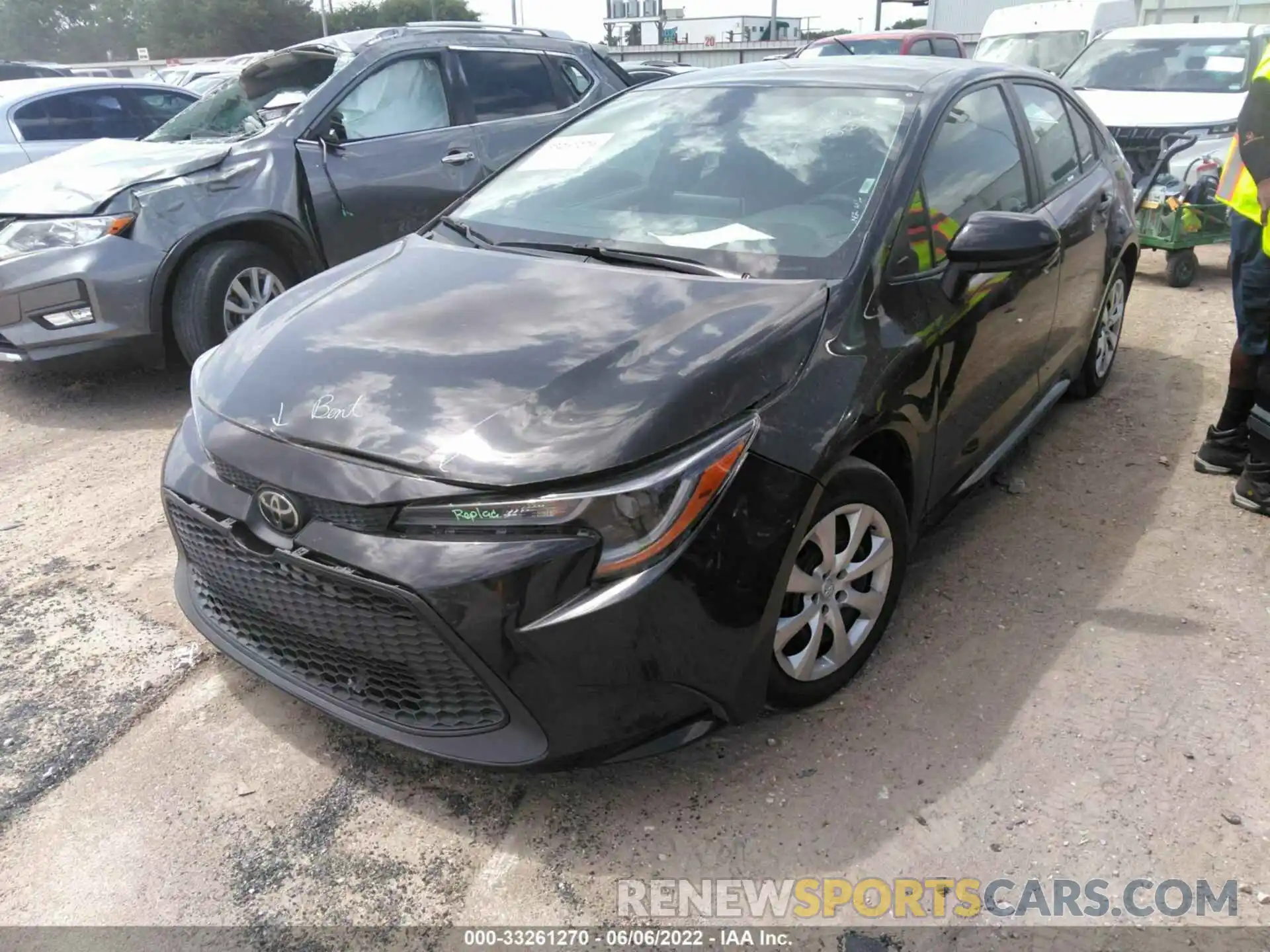 2 Photograph of a damaged car 5YFEPRAE0LP118639 TOYOTA COROLLA 2020