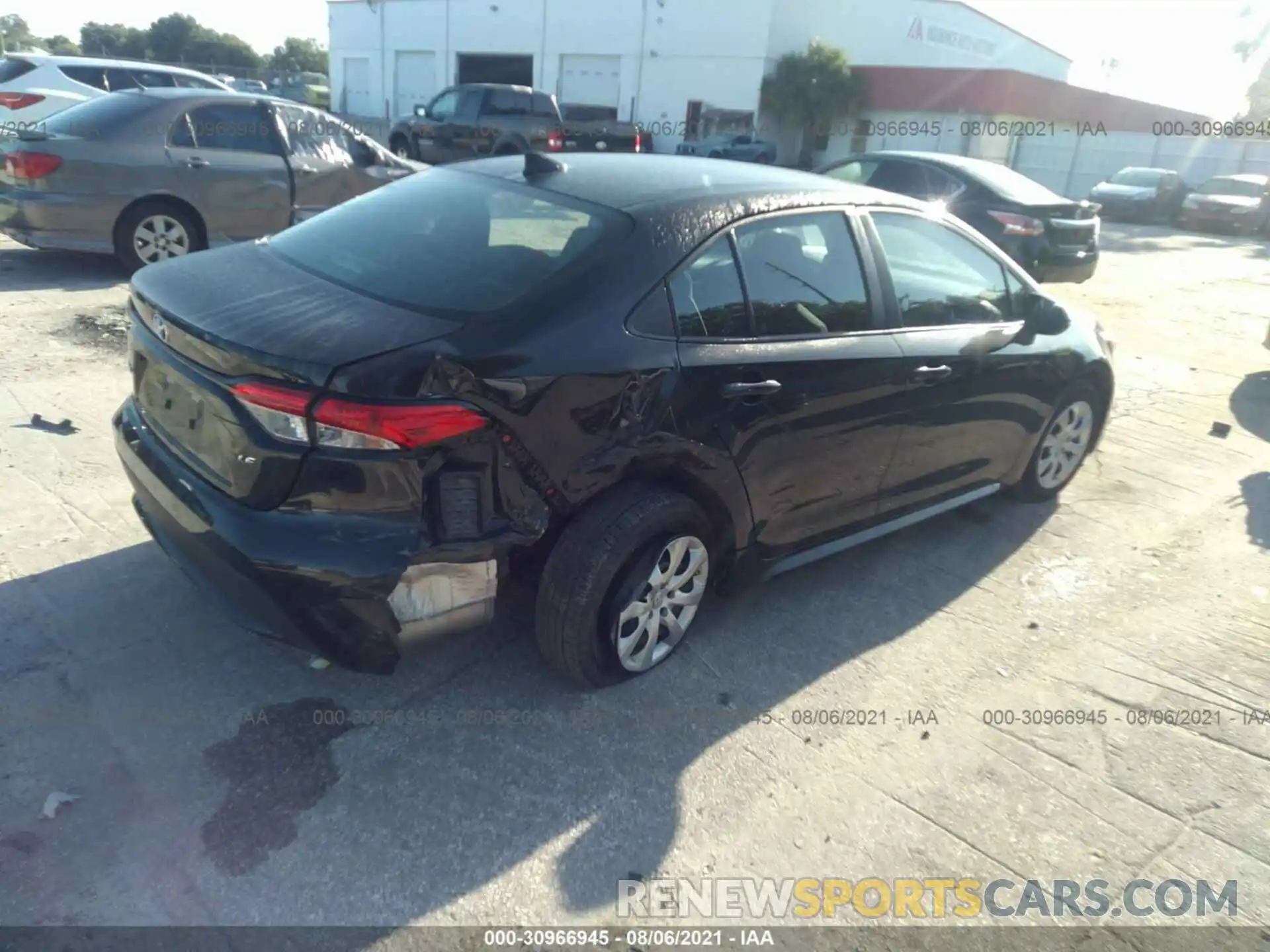 4 Photograph of a damaged car 5YFEPRAE0LP118687 TOYOTA COROLLA 2020