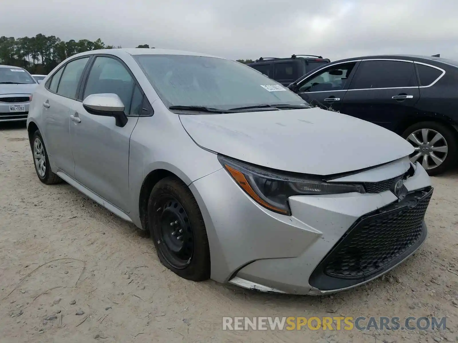 1 Photograph of a damaged car 5YFEPRAE0LP120455 TOYOTA COROLLA 2020