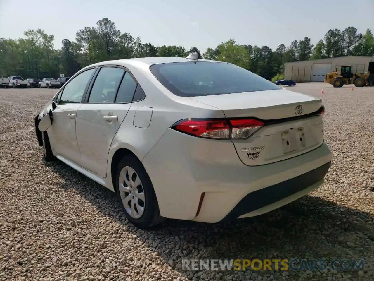 3 Photograph of a damaged car 5YFEPRAE0LP120892 TOYOTA COROLLA 2020