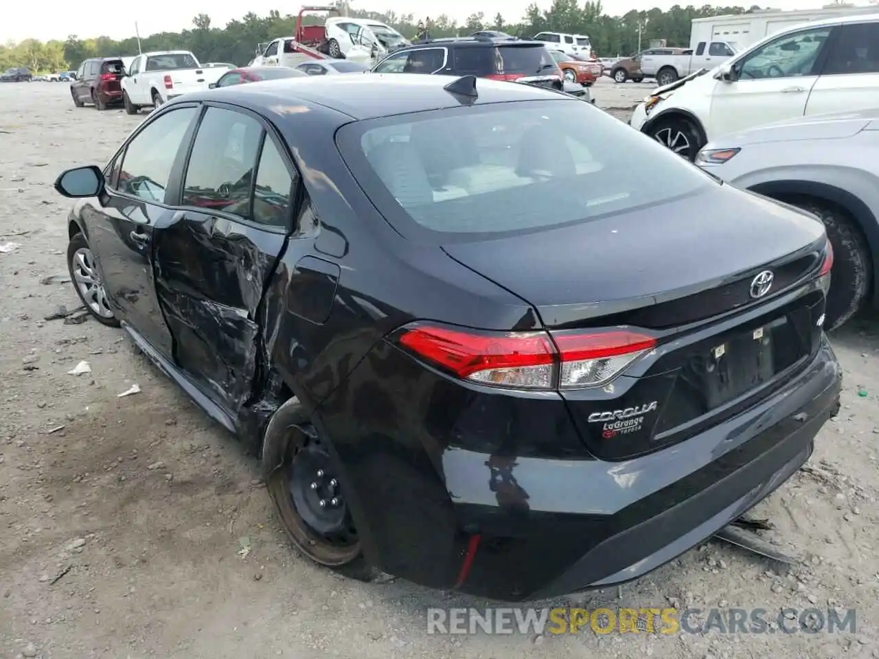 3 Photograph of a damaged car 5YFEPRAE0LP122108 TOYOTA COROLLA 2020