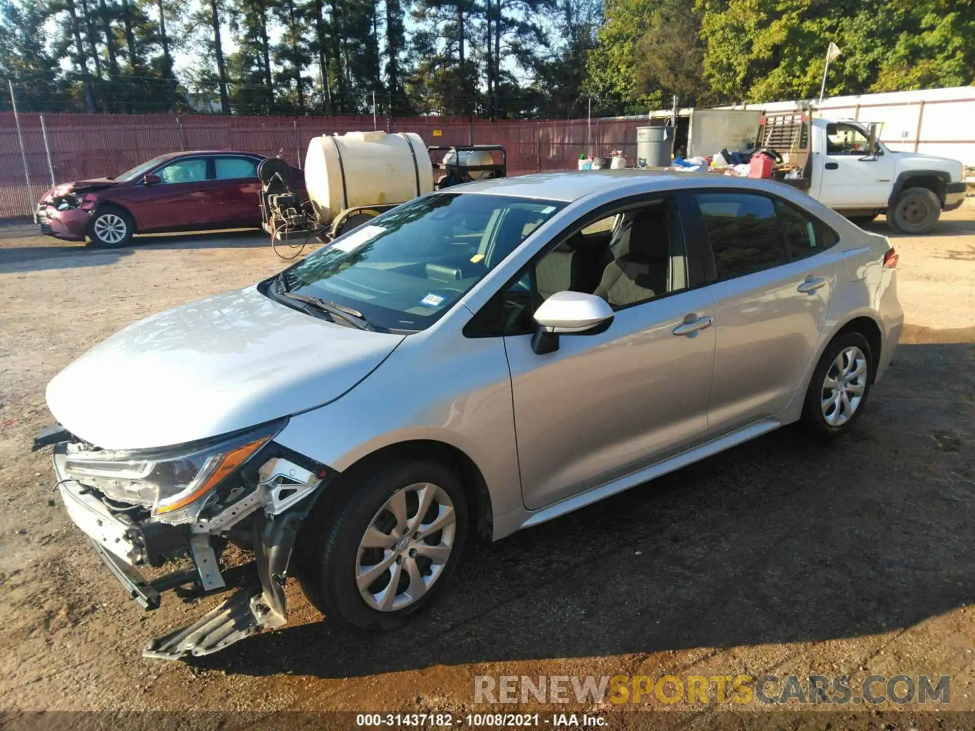 2 Photograph of a damaged car 5YFEPRAE0LP123713 TOYOTA COROLLA 2020