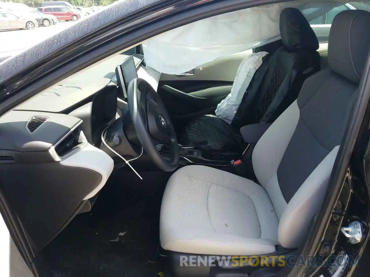 5 Photograph of a damaged car 5YFEPRAE0LP124540 TOYOTA COROLLA 2020