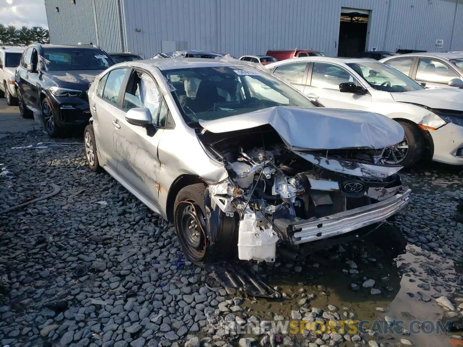 1 Photograph of a damaged car 5YFEPRAE0LP124554 TOYOTA COROLLA 2020