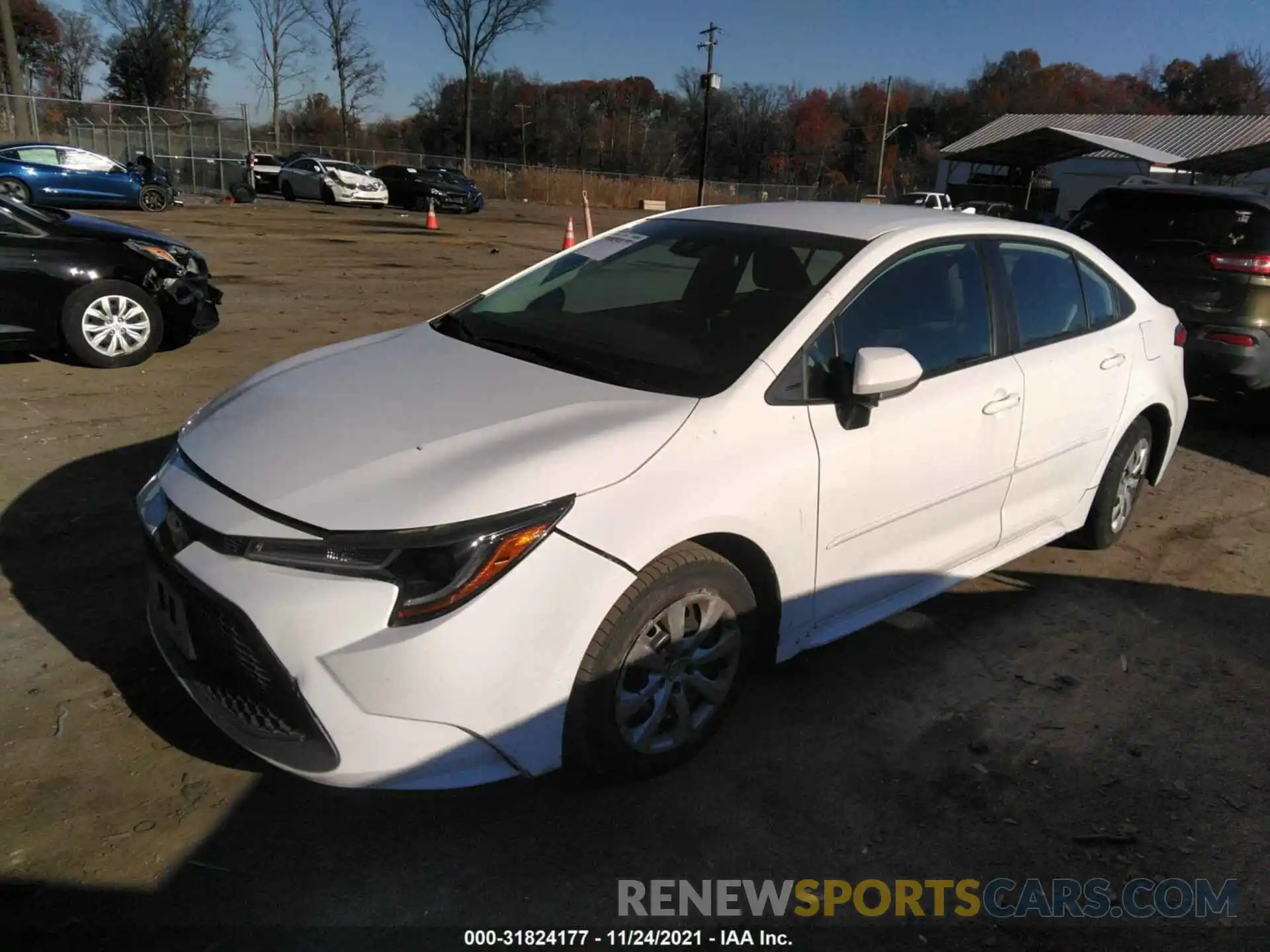 2 Photograph of a damaged car 5YFEPRAE0LP125140 TOYOTA COROLLA 2020