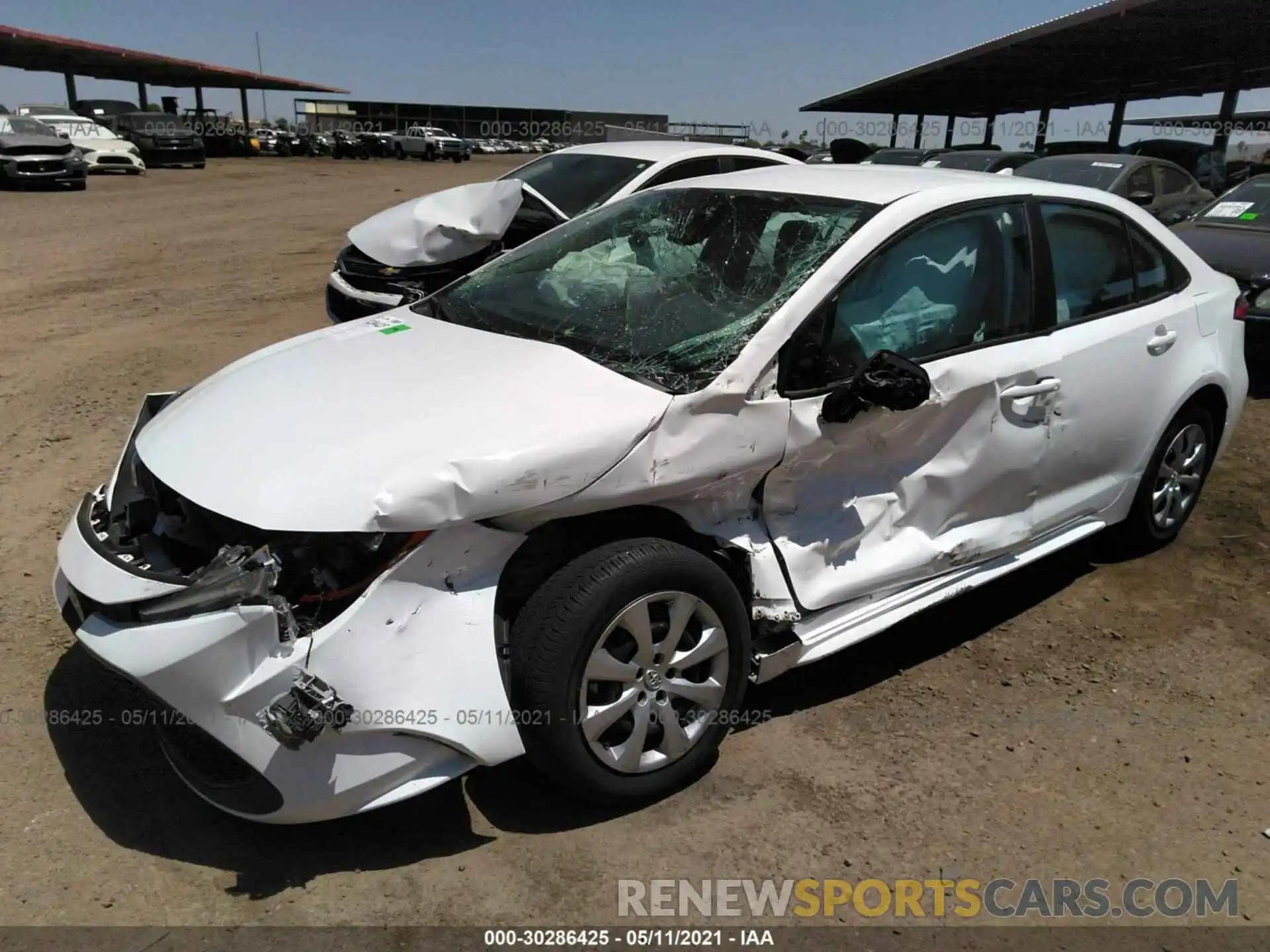 4 Photograph of a damaged car 5YFEPRAE0LP130645 TOYOTA COROLLA 2020