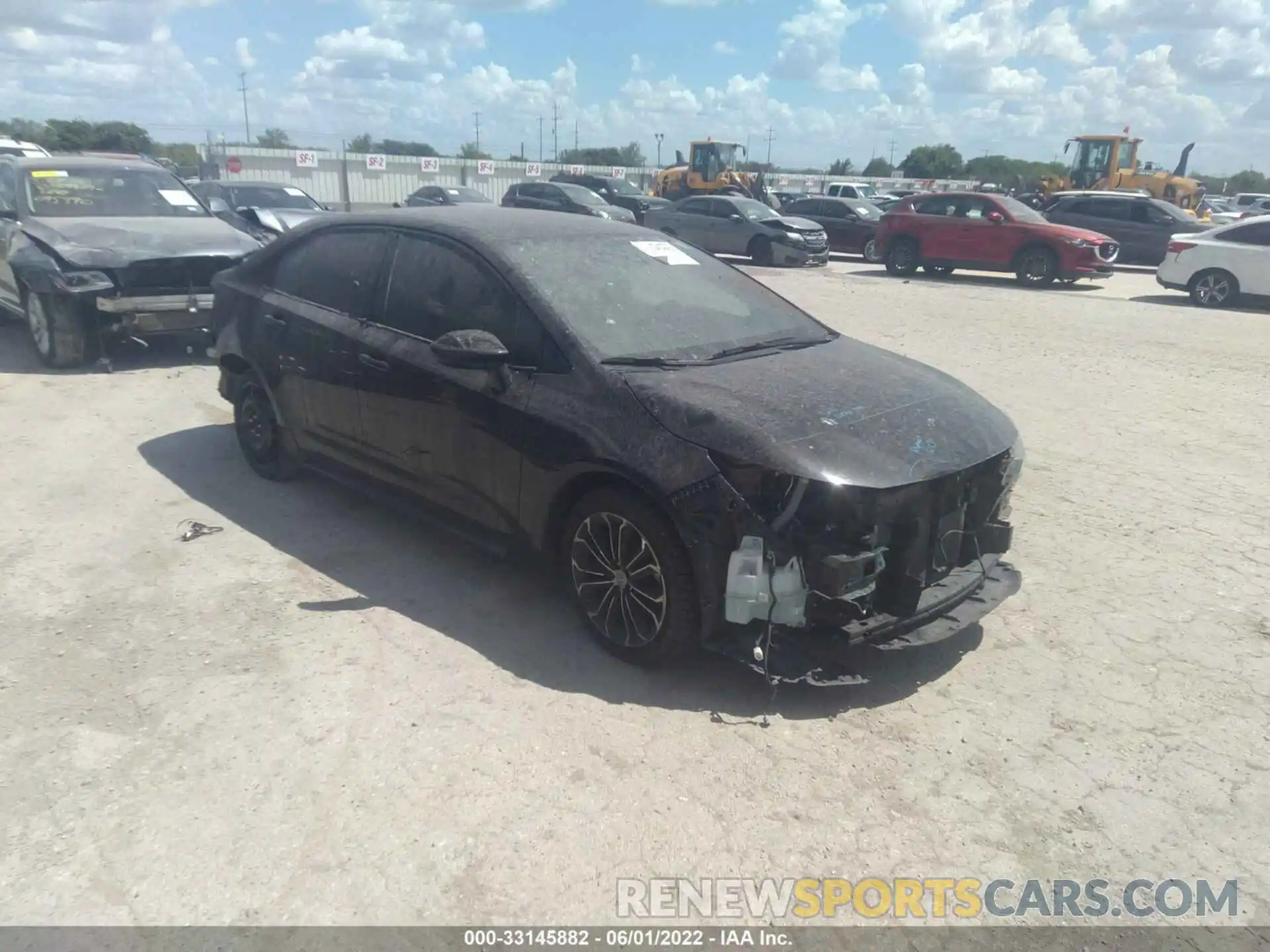 1 Photograph of a damaged car 5YFEPRAE0LP130984 TOYOTA COROLLA 2020