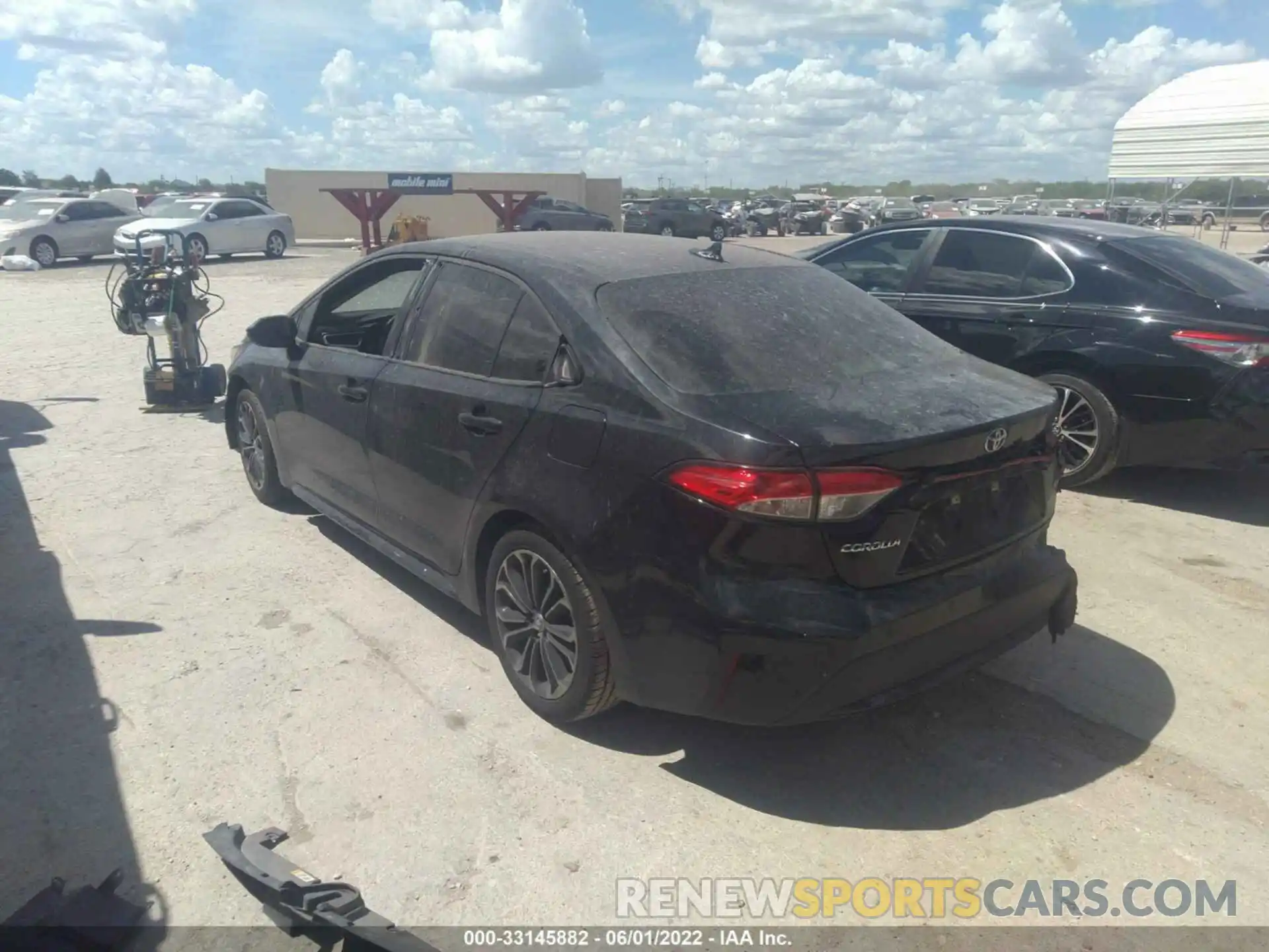 3 Photograph of a damaged car 5YFEPRAE0LP130984 TOYOTA COROLLA 2020