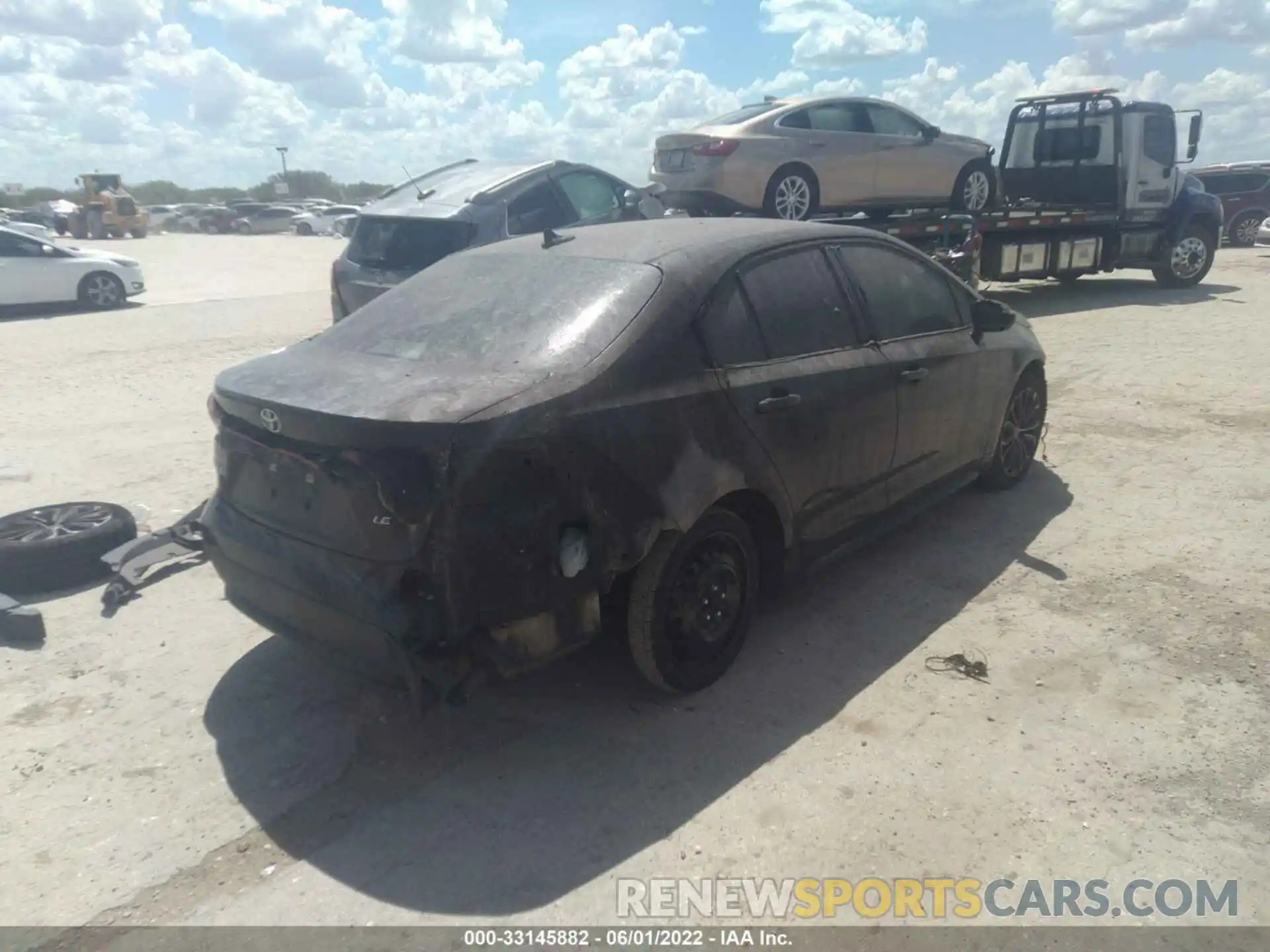 4 Photograph of a damaged car 5YFEPRAE0LP130984 TOYOTA COROLLA 2020