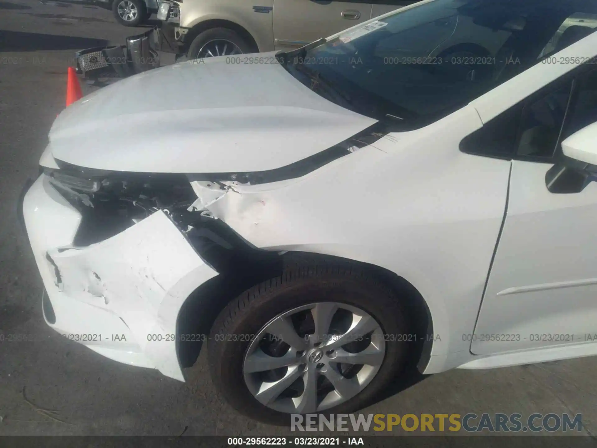 6 Photograph of a damaged car 5YFEPRAE0LP131844 TOYOTA COROLLA 2020