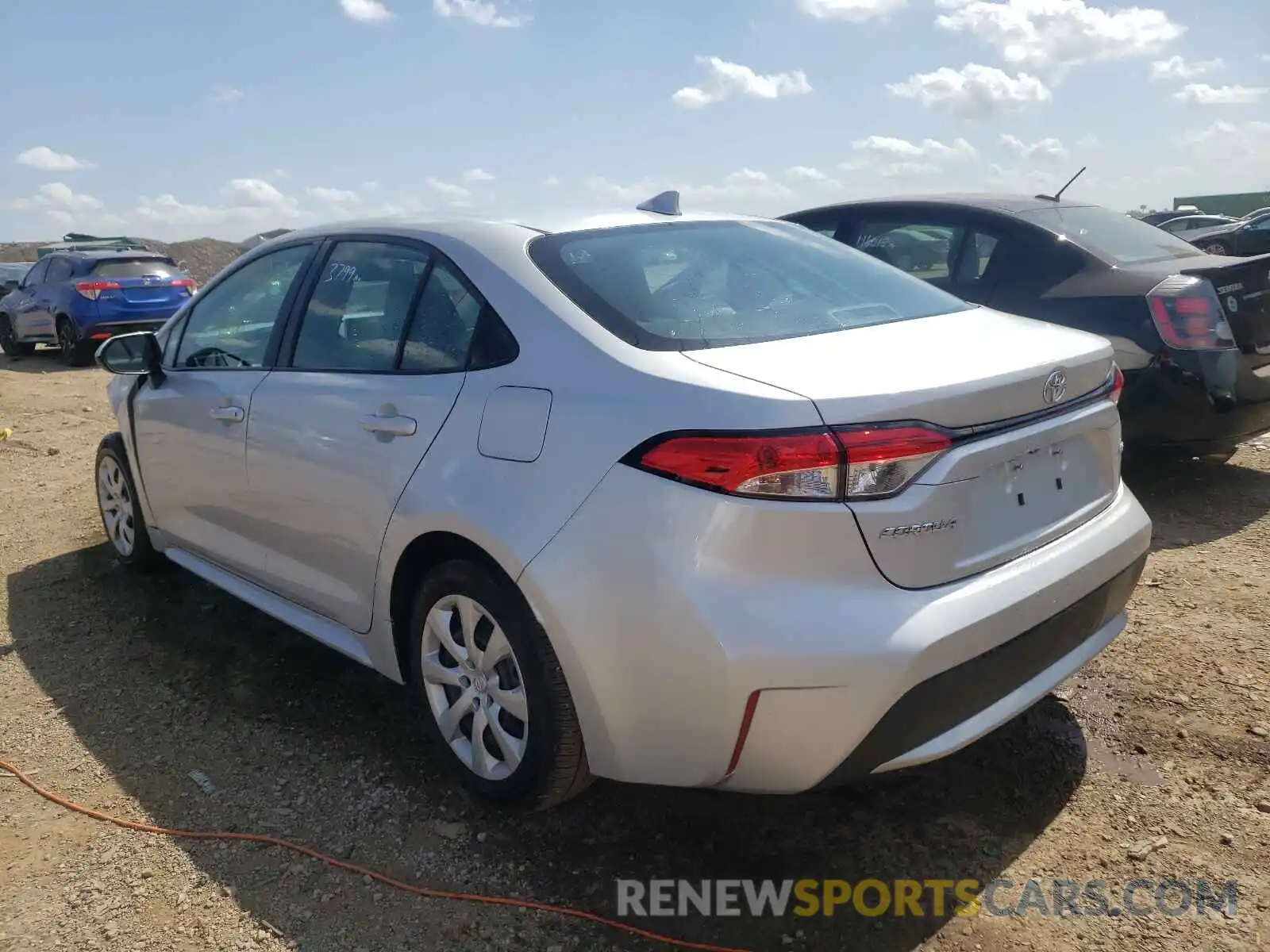 3 Photograph of a damaged car 5YFEPRAE0LP132878 TOYOTA COROLLA 2020