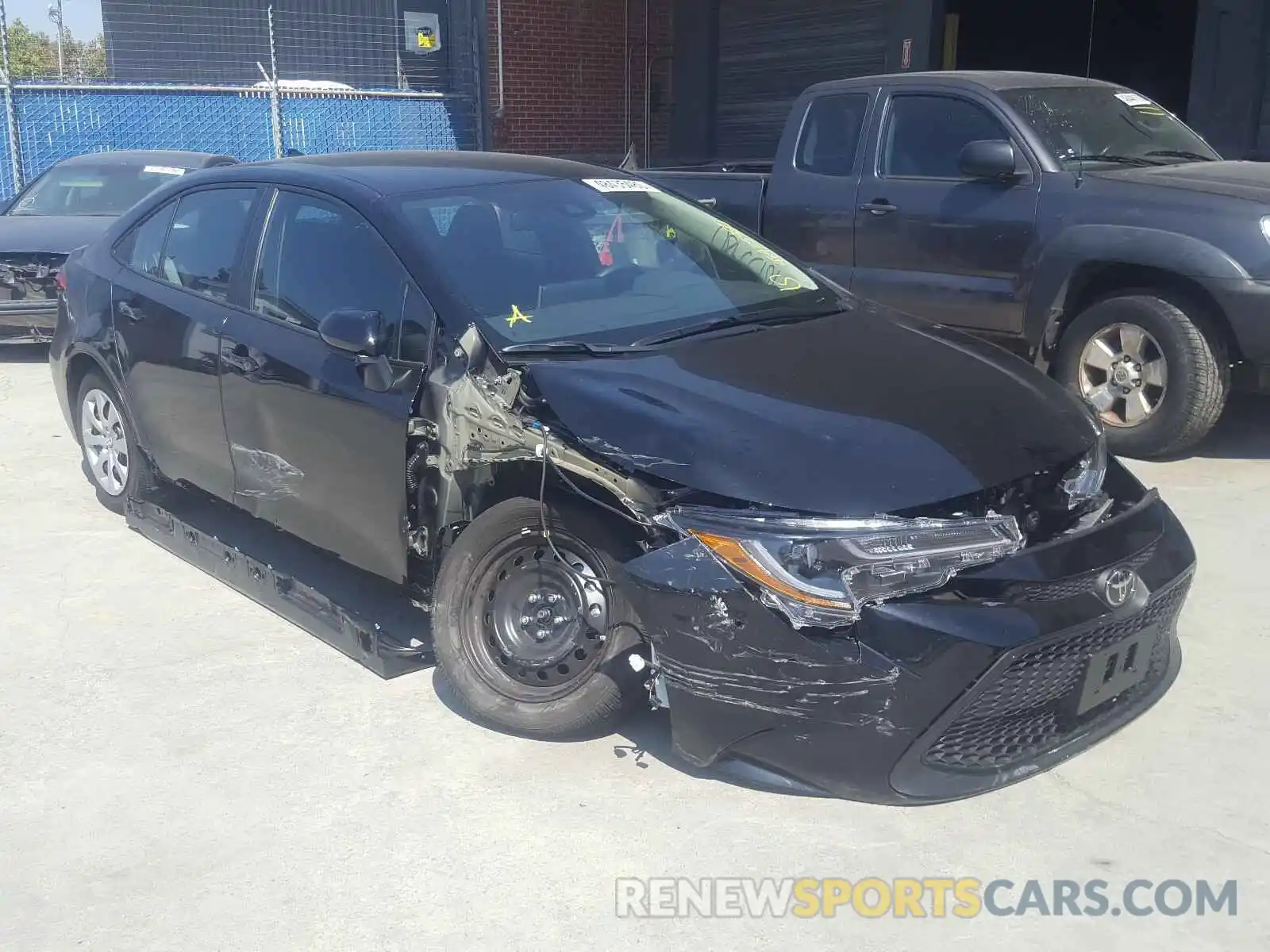 1 Photograph of a damaged car 5YFEPRAE0LP134209 TOYOTA COROLLA 2020