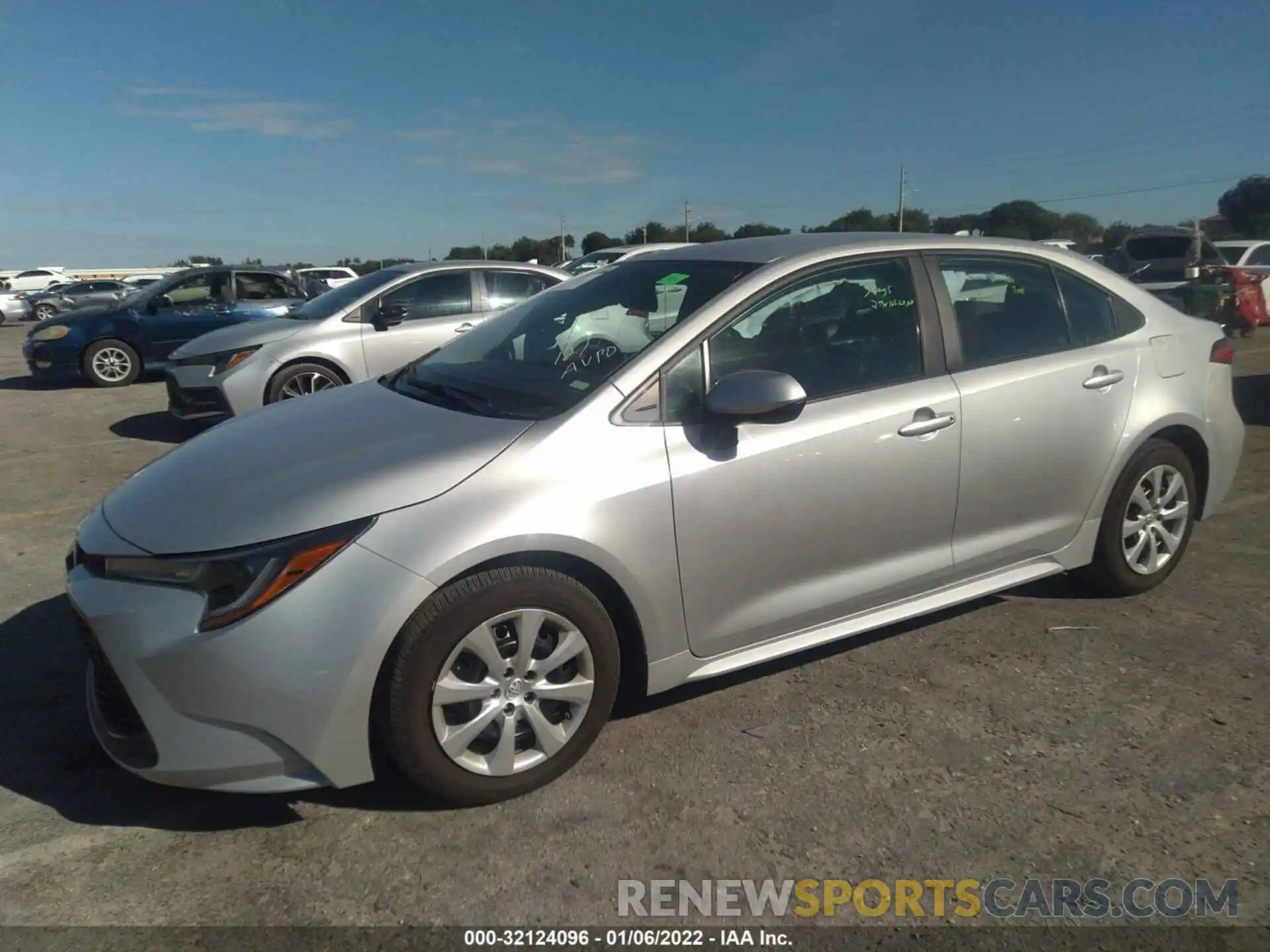 2 Photograph of a damaged car 5YFEPRAE0LP134288 TOYOTA COROLLA 2020