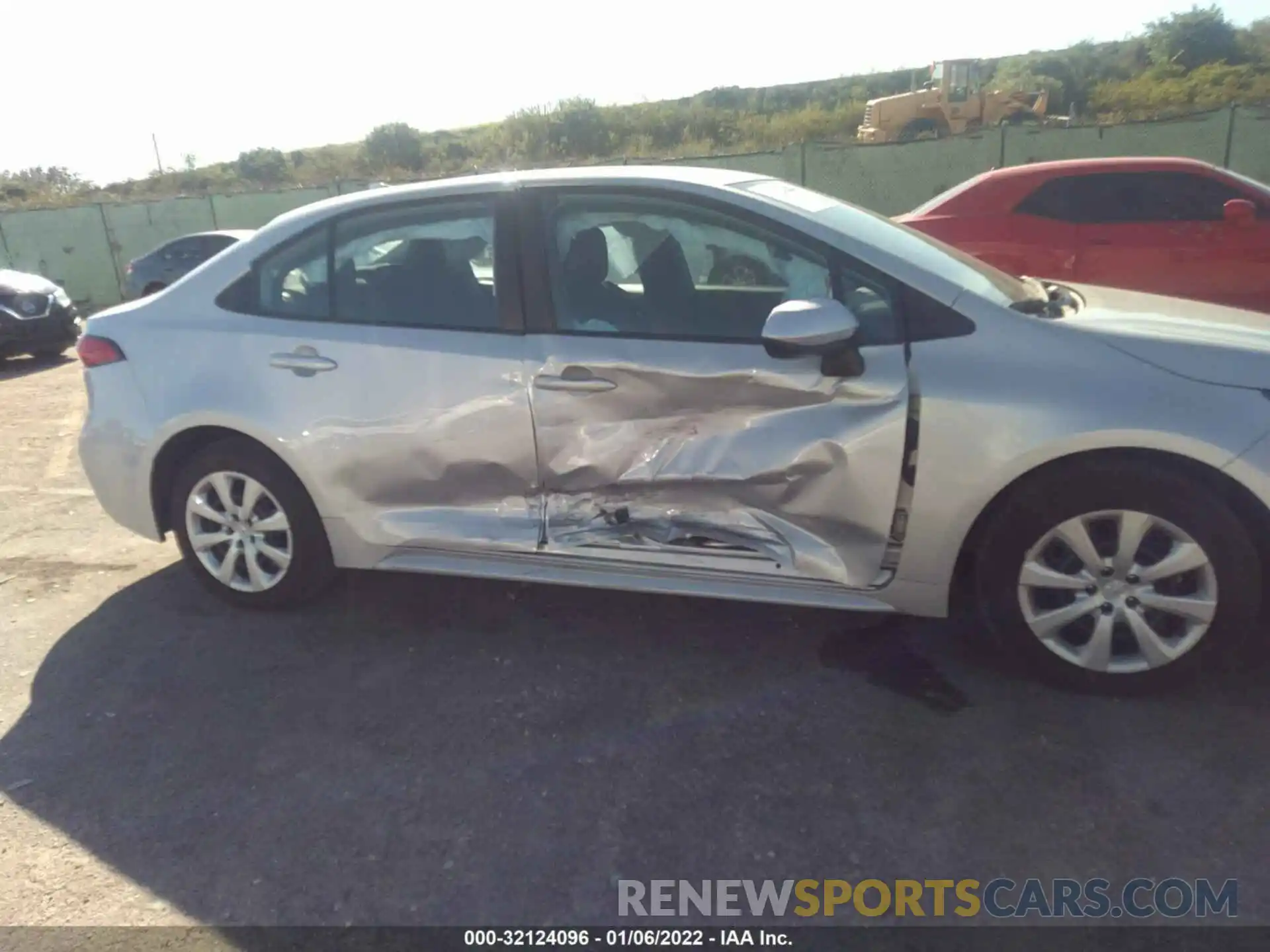 6 Photograph of a damaged car 5YFEPRAE0LP134288 TOYOTA COROLLA 2020