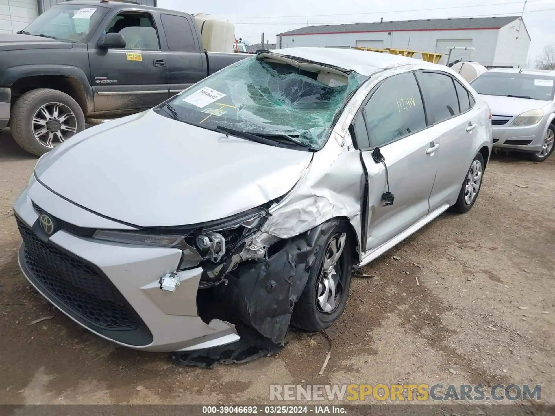 2 Фотография поврежденного автомобиля 5YFEPRAE0LP134565 TOYOTA COROLLA 2020