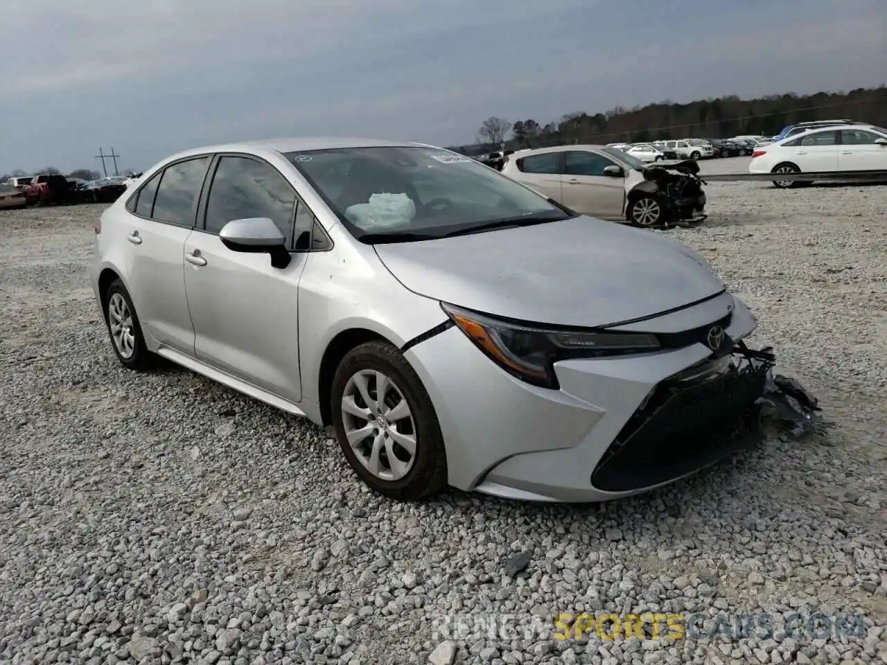 1 Photograph of a damaged car 5YFEPRAE0LP134758 TOYOTA COROLLA 2020