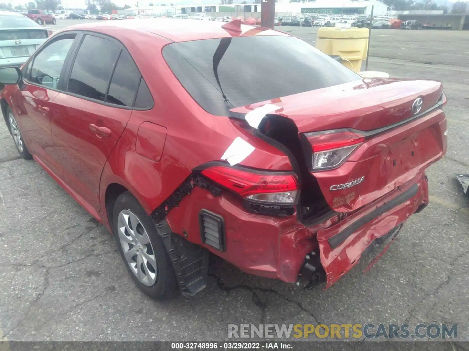 3 Photograph of a damaged car 5YFEPRAE0LP135179 TOYOTA COROLLA 2020