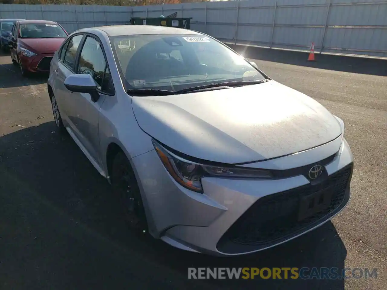 1 Photograph of a damaged car 5YFEPRAE0LP137367 TOYOTA COROLLA 2020