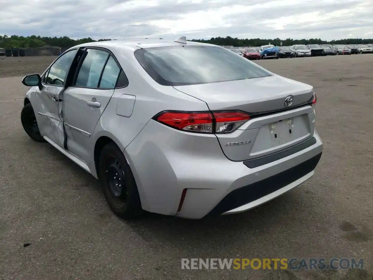 3 Photograph of a damaged car 5YFEPRAE0LP139166 TOYOTA COROLLA 2020