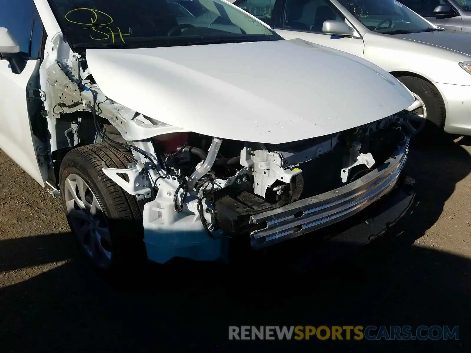 9 Photograph of a damaged car 5YFEPRAE0LP140656 TOYOTA COROLLA 2020