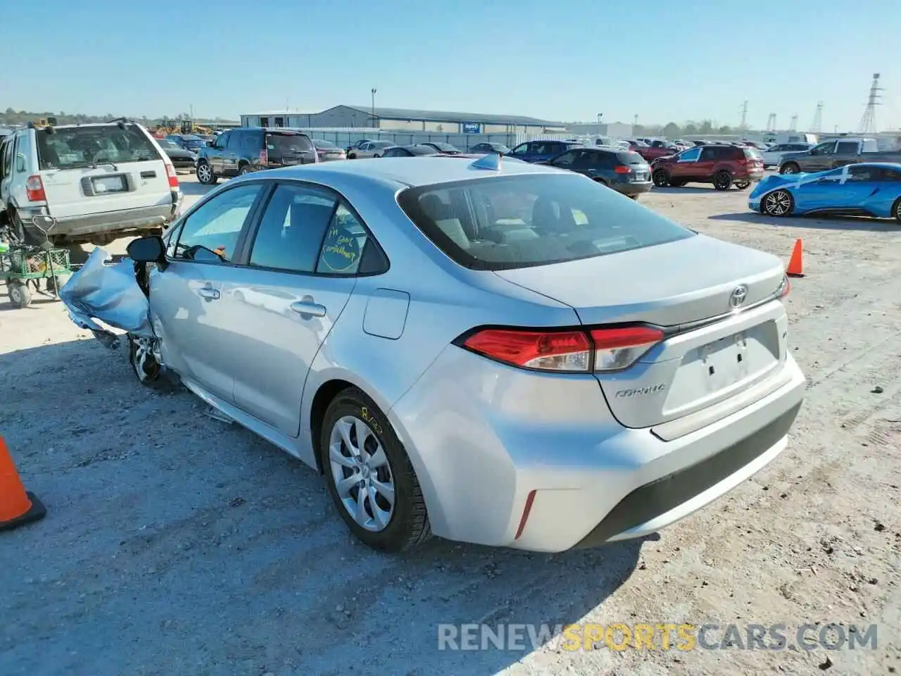 3 Photograph of a damaged car 5YFEPRAE0LP140964 TOYOTA COROLLA 2020