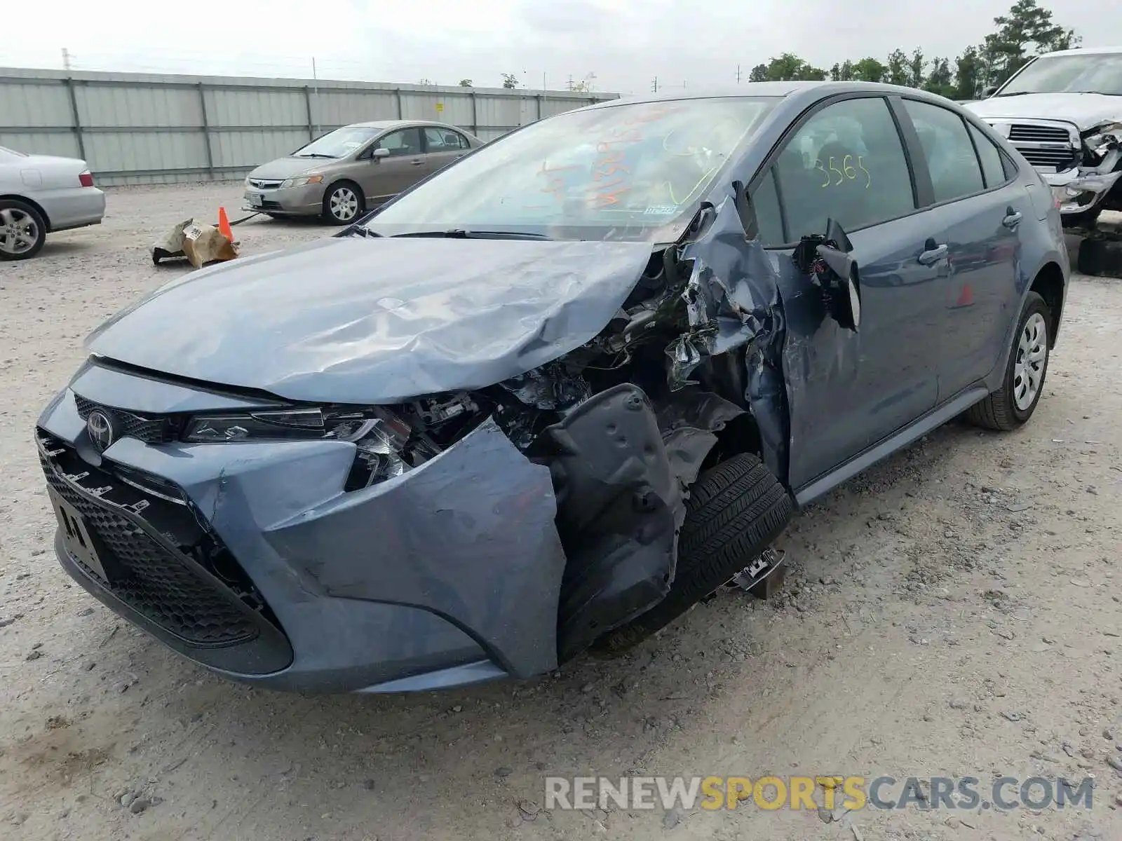 2 Photograph of a damaged car 5YFEPRAE0LP144349 TOYOTA COROLLA 2020