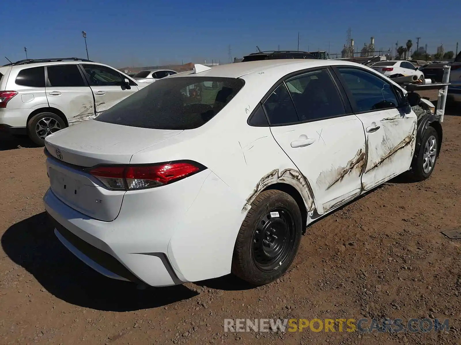 4 Photograph of a damaged car 5YFEPRAE0LP145212 TOYOTA COROLLA 2020