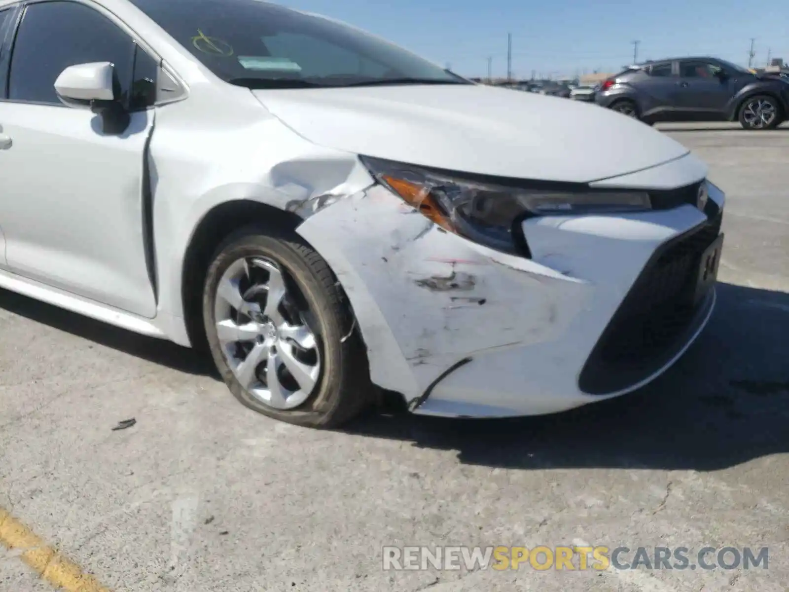 9 Photograph of a damaged car 5YFEPRAE1LP002009 TOYOTA COROLLA 2020