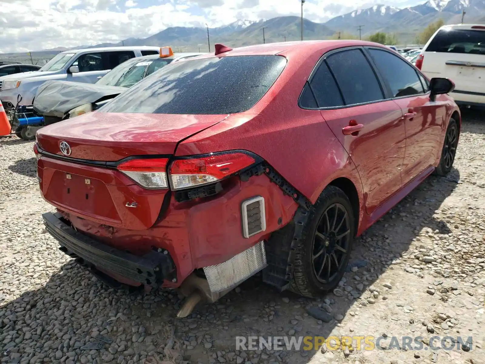 4 Photograph of a damaged car 5YFEPRAE1LP004438 TOYOTA COROLLA 2020