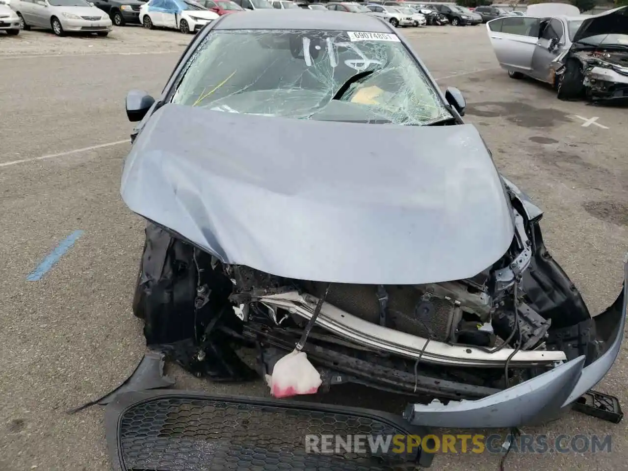 9 Photograph of a damaged car 5YFEPRAE1LP006075 TOYOTA COROLLA 2020