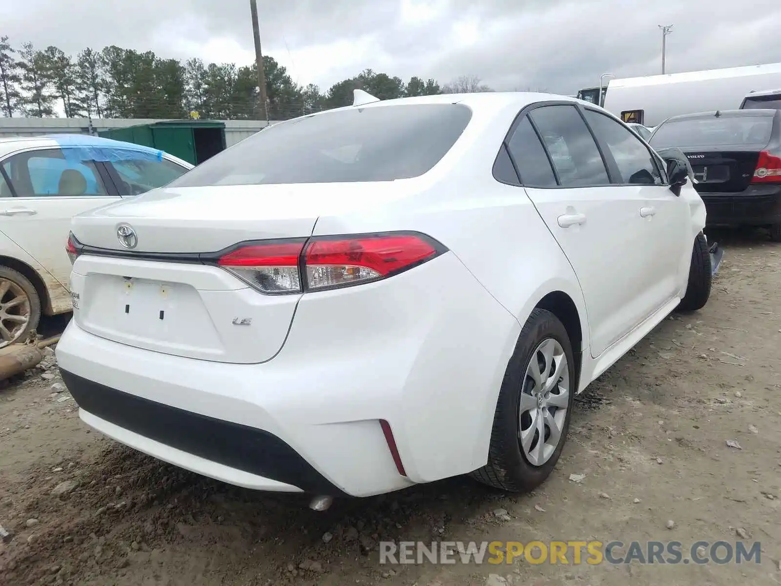 4 Photograph of a damaged car 5YFEPRAE1LP007033 TOYOTA COROLLA 2020