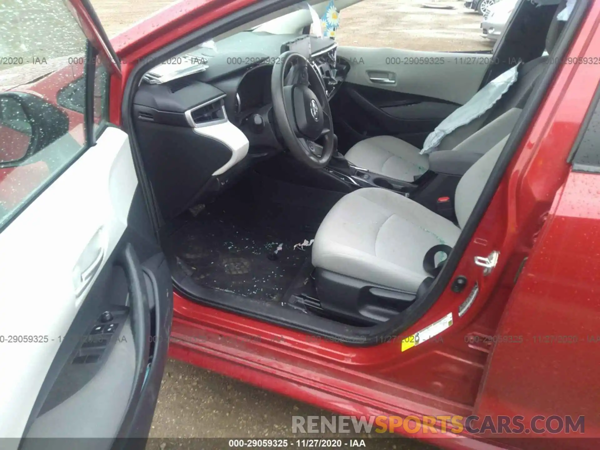 5 Photograph of a damaged car 5YFEPRAE1LP016444 TOYOTA COROLLA 2020