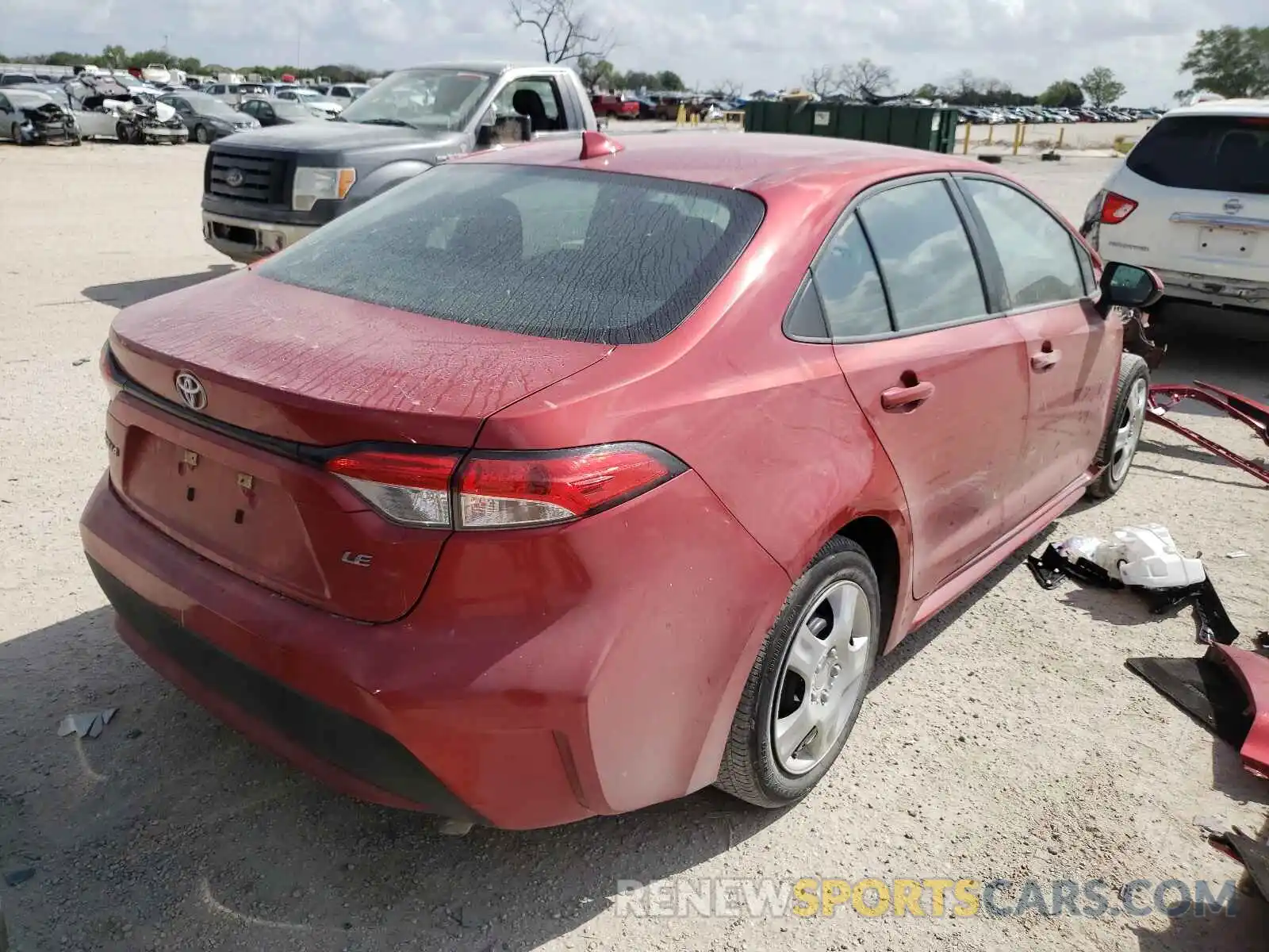 4 Photograph of a damaged car 5YFEPRAE1LP017304 TOYOTA COROLLA 2020