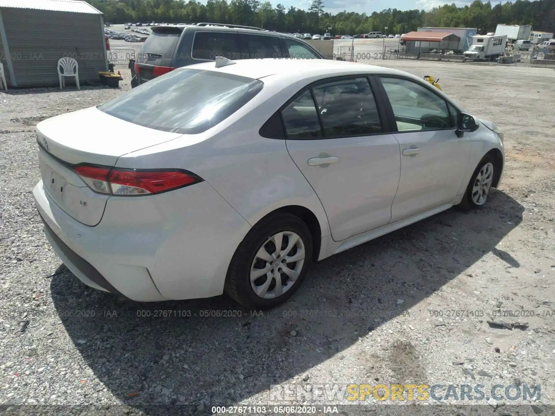 4 Photograph of a damaged car 5YFEPRAE1LP018100 TOYOTA COROLLA 2020