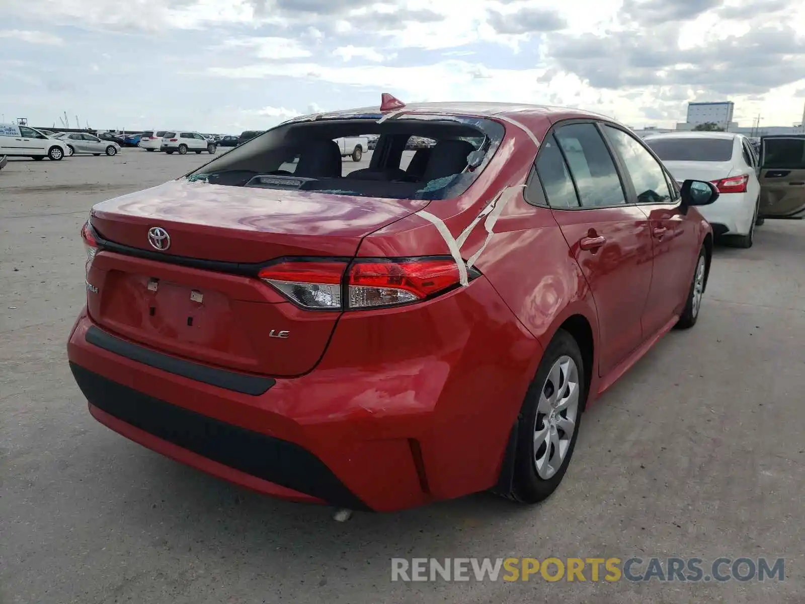 4 Photograph of a damaged car 5YFEPRAE1LP019201 TOYOTA COROLLA 2020