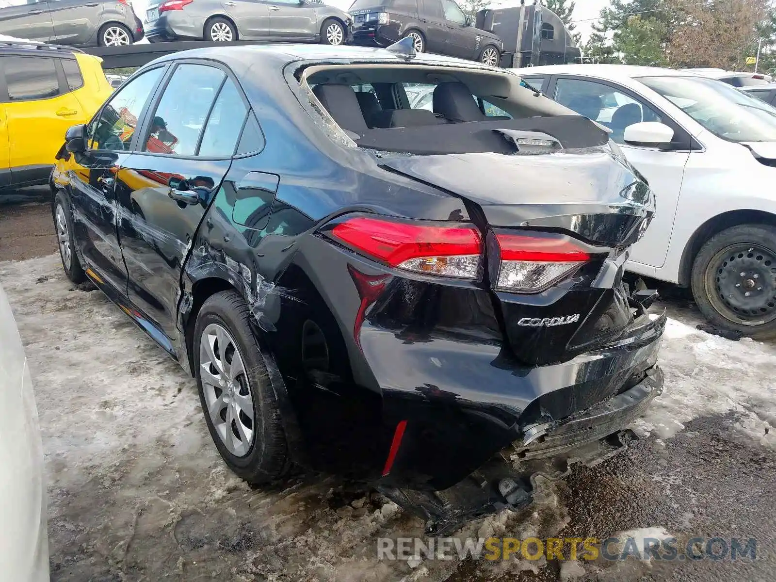 3 Photograph of a damaged car 5YFEPRAE1LP020168 TOYOTA COROLLA 2020