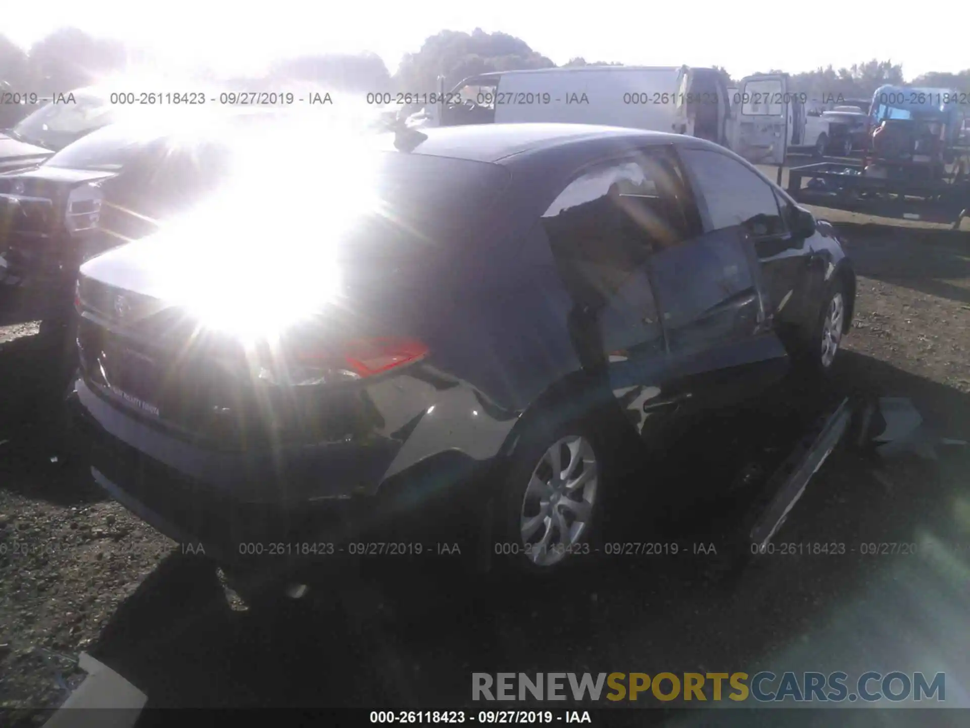 4 Photograph of a damaged car 5YFEPRAE1LP020509 TOYOTA COROLLA 2020