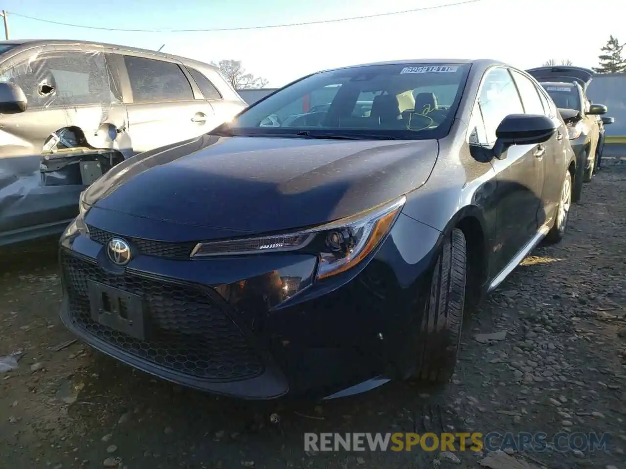 2 Photograph of a damaged car 5YFEPRAE1LP021191 TOYOTA COROLLA 2020