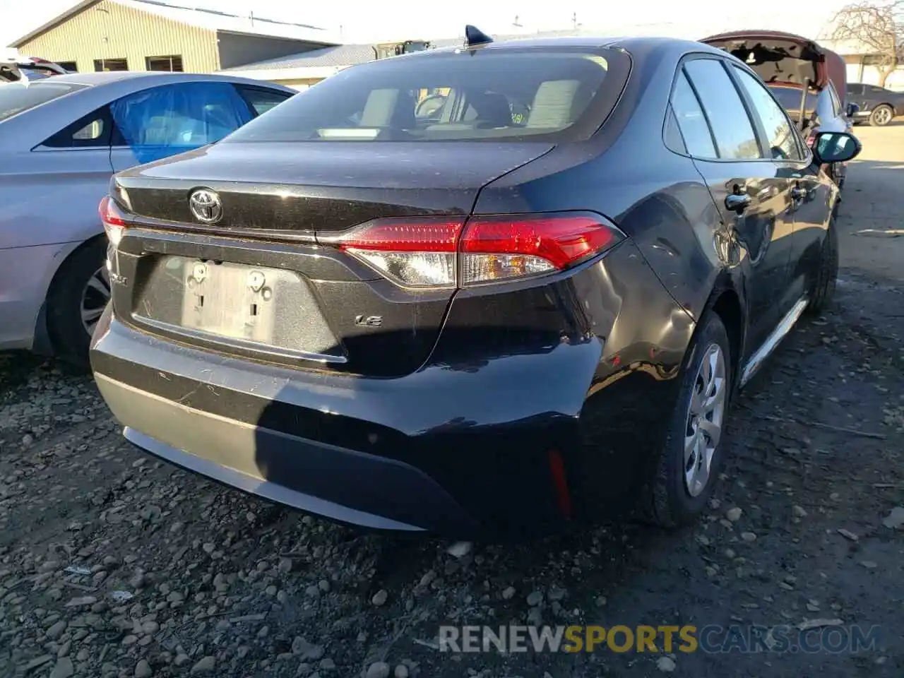 4 Photograph of a damaged car 5YFEPRAE1LP021191 TOYOTA COROLLA 2020