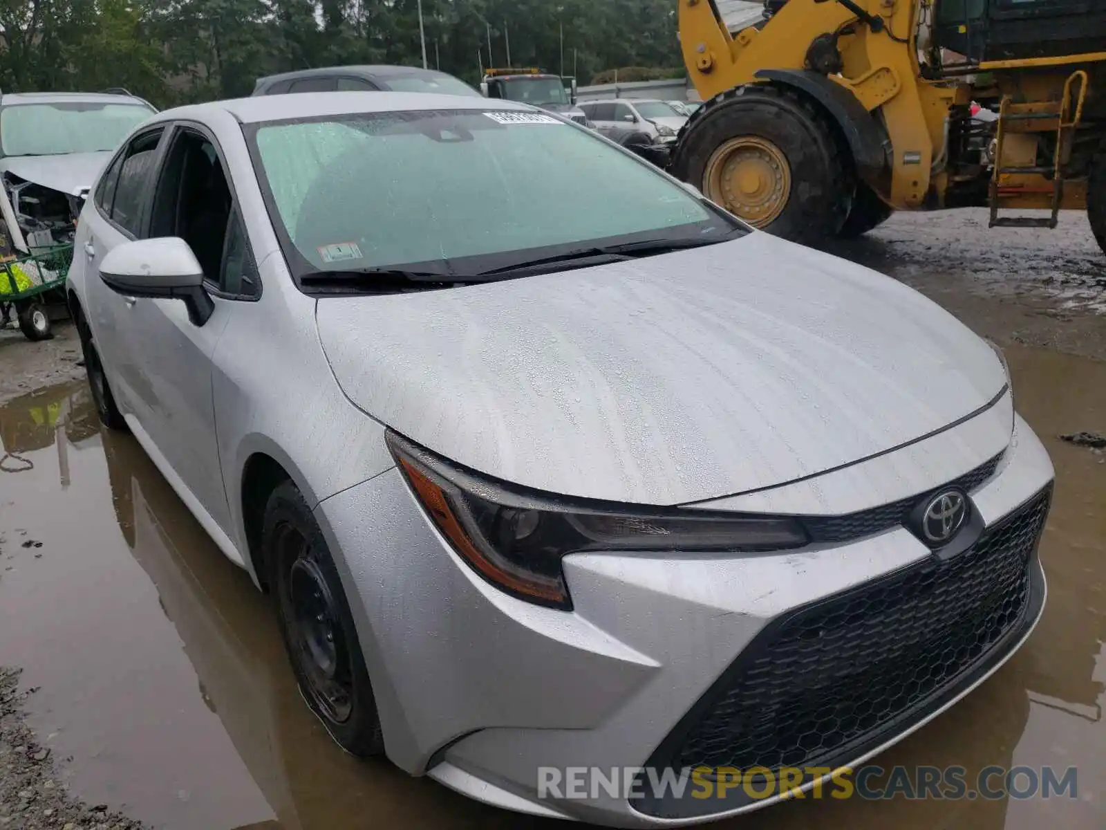 1 Photograph of a damaged car 5YFEPRAE1LP023233 TOYOTA COROLLA 2020