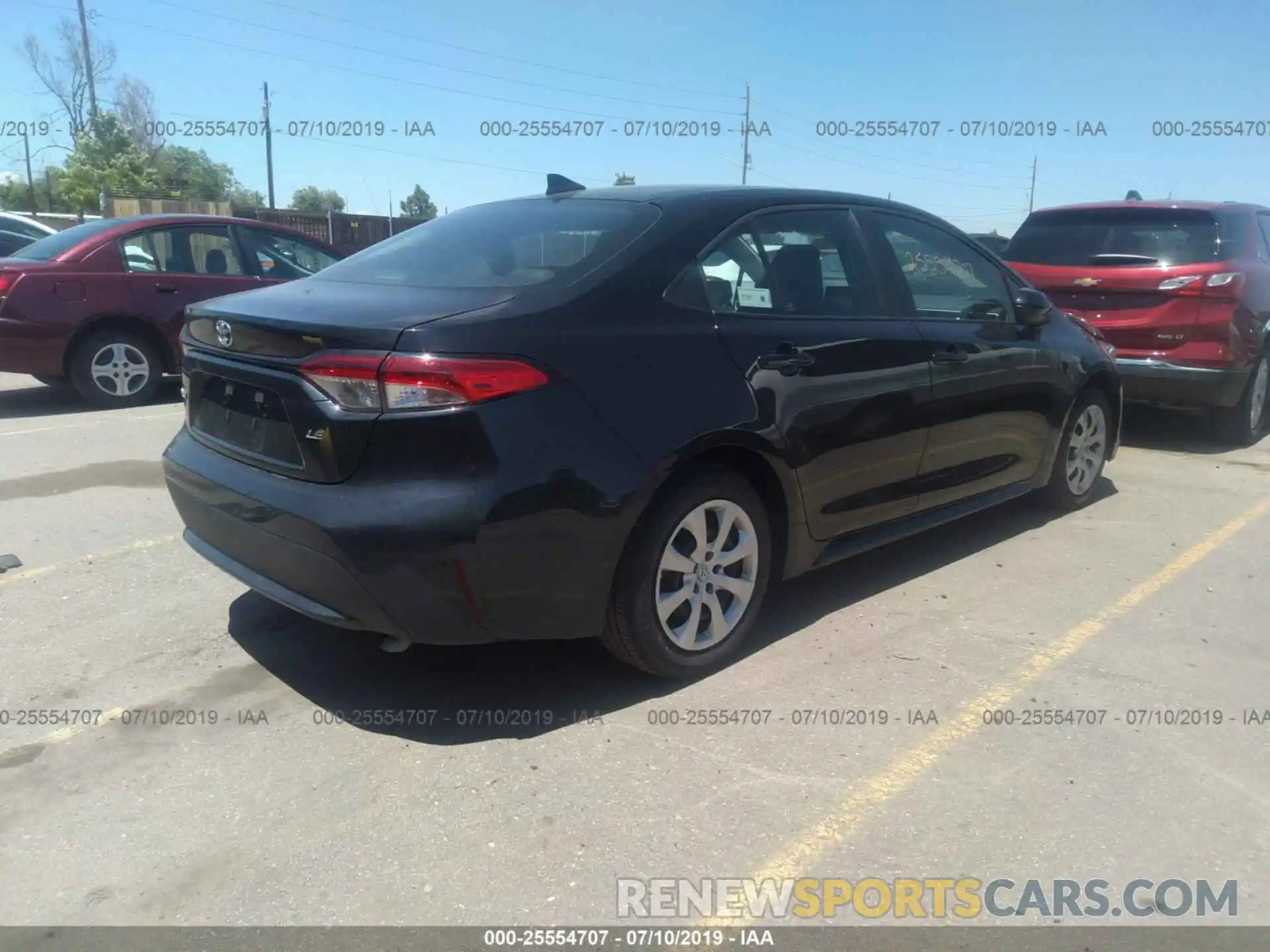 4 Photograph of a damaged car 5YFEPRAE1LP023569 TOYOTA COROLLA 2020