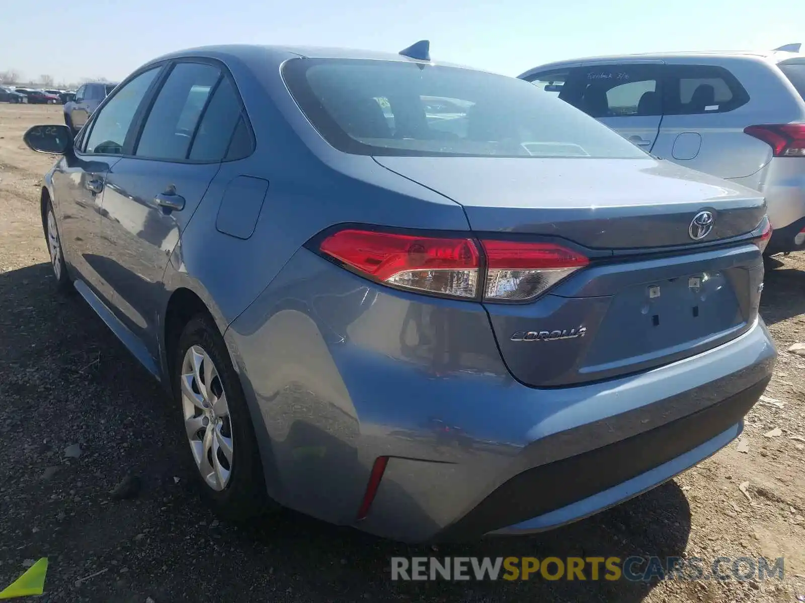 3 Photograph of a damaged car 5YFEPRAE1LP024530 TOYOTA COROLLA 2020