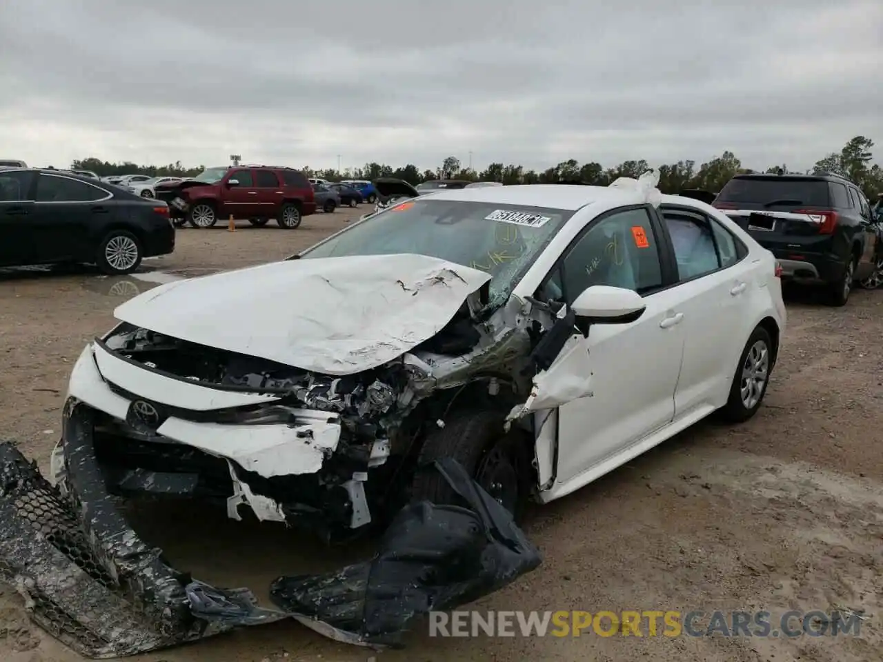 2 Photograph of a damaged car 5YFEPRAE1LP024849 TOYOTA COROLLA 2020