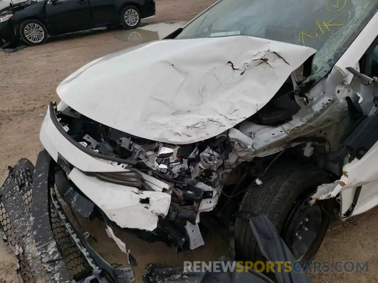 9 Photograph of a damaged car 5YFEPRAE1LP024849 TOYOTA COROLLA 2020