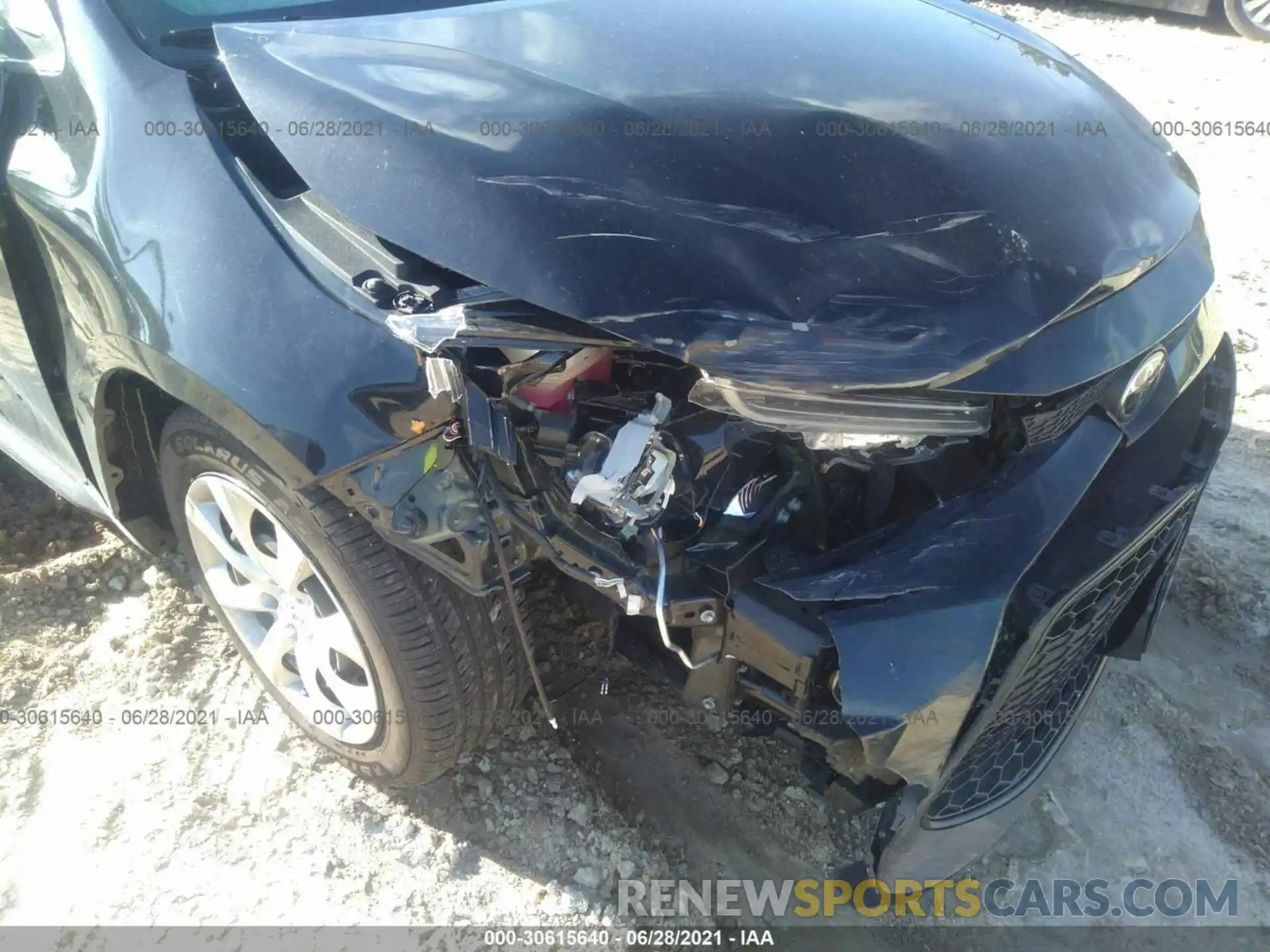 6 Photograph of a damaged car 5YFEPRAE1LP026004 TOYOTA COROLLA 2020