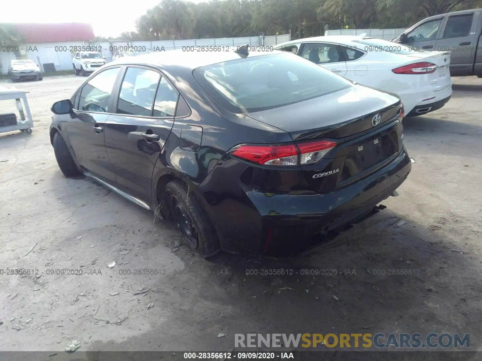 3 Photograph of a damaged car 5YFEPRAE1LP026276 TOYOTA COROLLA 2020