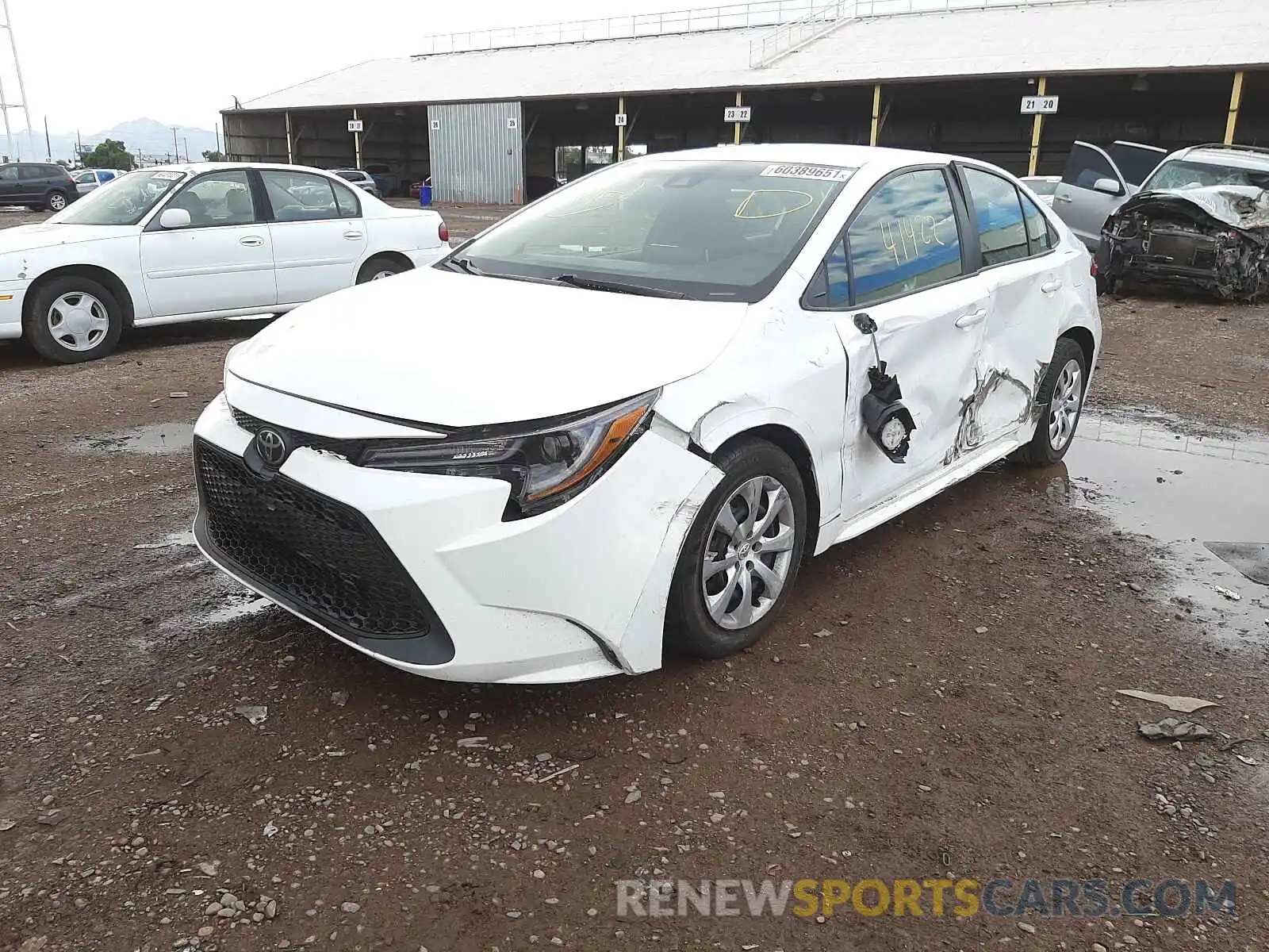 2 Photograph of a damaged car 5YFEPRAE1LP026794 TOYOTA COROLLA 2020